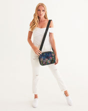 Load image into Gallery viewer, Crossbody Bag-&quot;Night Poppy&quot;
